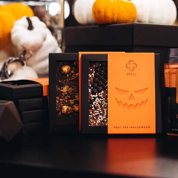 halloween box noah packaging